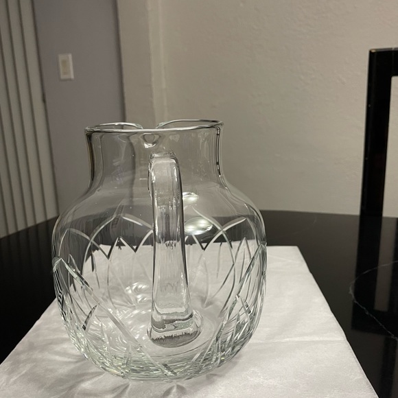 Block crystal round pitcher - Picture 4 of 8